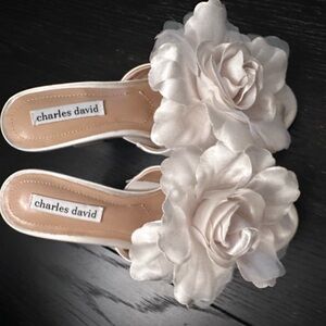 Charles David Cream Kami Floral Heels